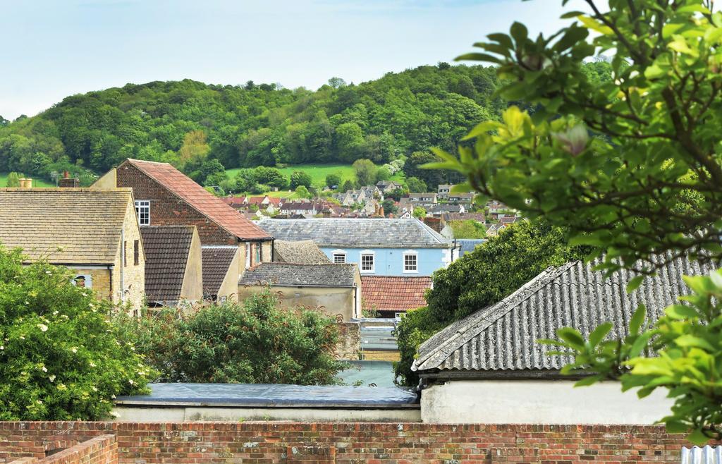 Swan Hotel Wotton-under-Edge Exterior photo